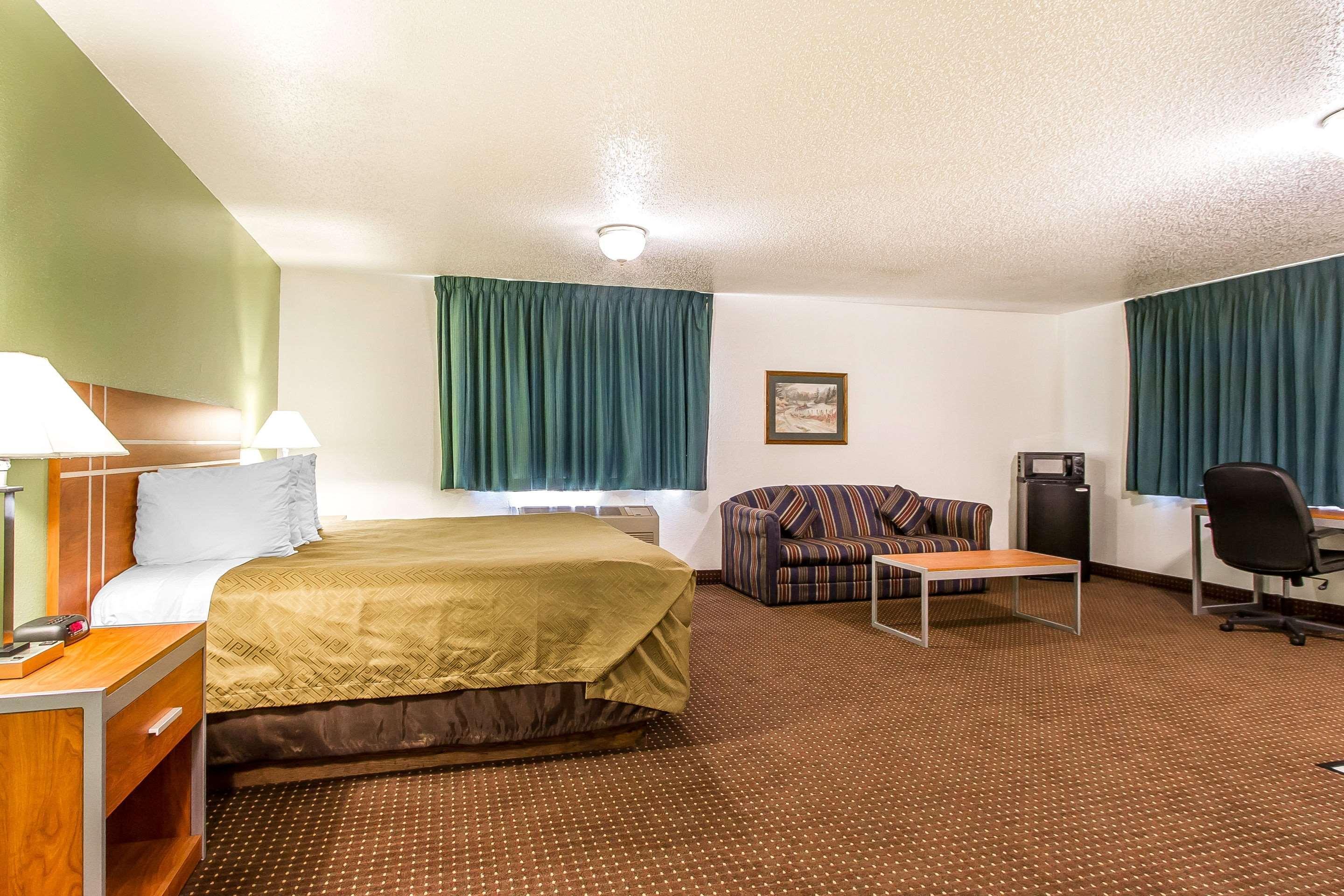 Econo Lodge & Suites Pekin Exterior foto