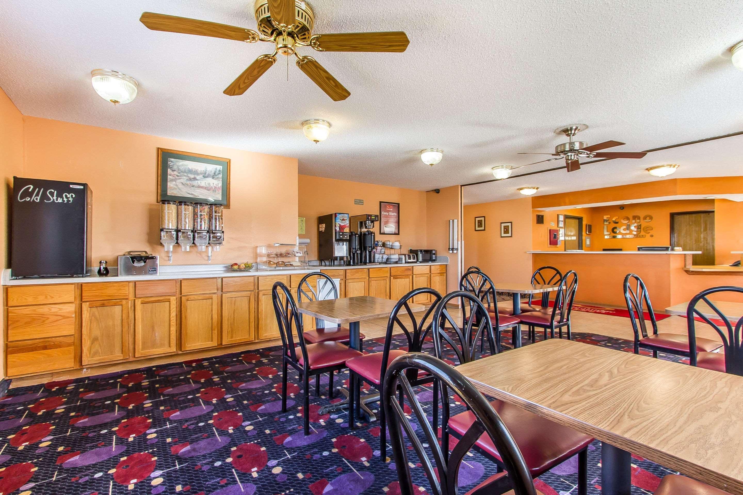 Econo Lodge & Suites Pekin Exterior foto